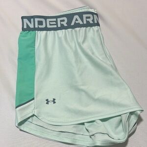 Under Armour Women's Light Green Athletic Shorts - XL
